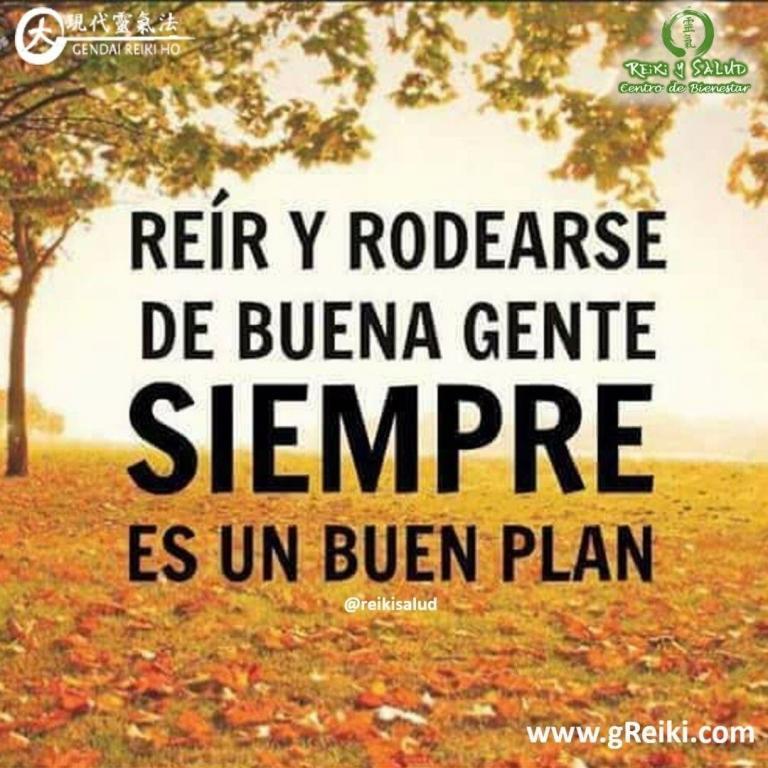 😀Reír y Rodearse de buena gente siempre es un buen plan️ Feliz viaje de auto…