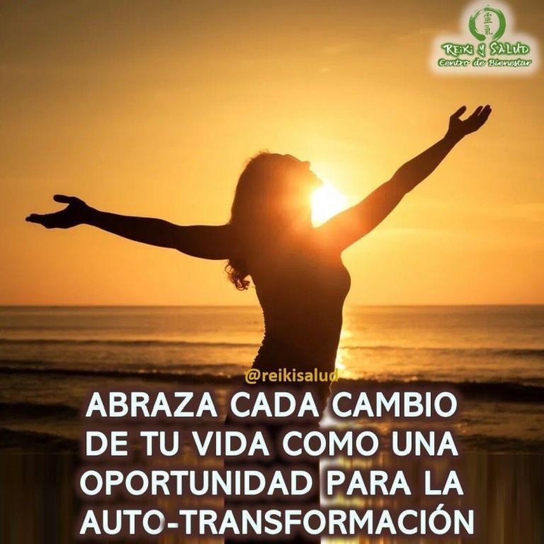 Abraza cada cambio de tu vida como una oportunidad para la auto-transformación. Sólo cuando dejamos…