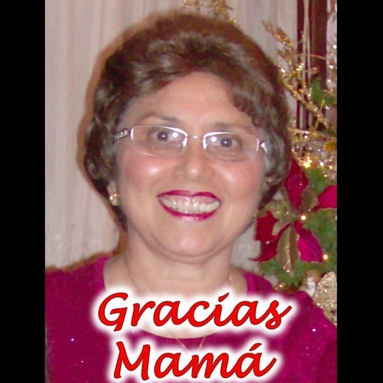 Mamá, gracias por ser mi mamá, por darme la vida, por elegir a papá, por…