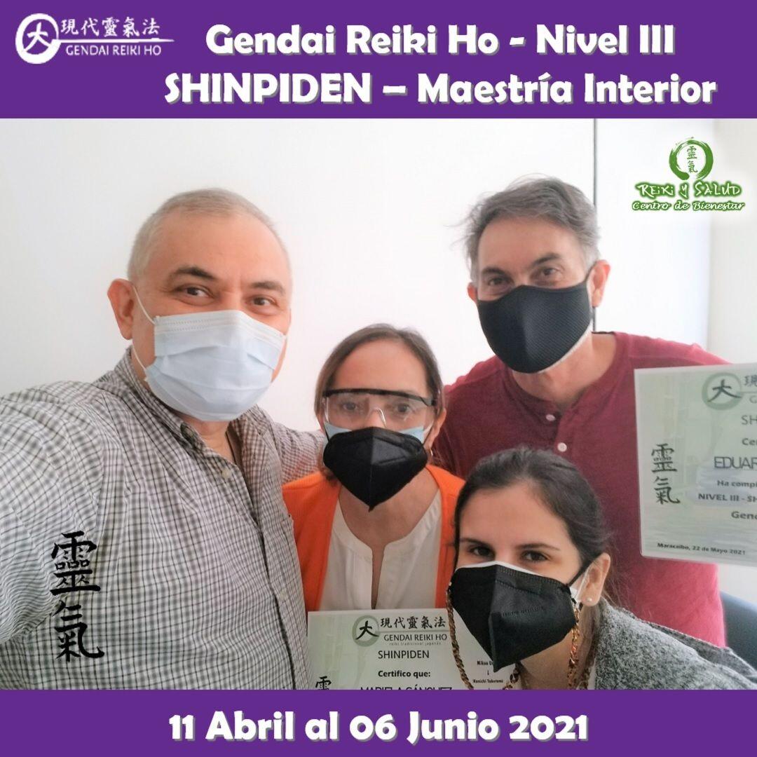 Agradecido y feliz, por el encuentro, experiencia, entrega, energía y sanación compartida en familia, durante el curso de Gendai Reiki Ho Nivel III (Shinpiden – Maestría Interior), dictado en el Casa Reiki y Salud, iniciado el 11 de Abril que Eduardo, Mariela y Marion terminó el 06 de Junio 2021. Fue un nuevo y especial encuentro de almas, que decidimos continuar este nuevo viaje de despertar, lleno de energía y alegría; confiando en la luz de Reiki.Una Maestría Interior implica que comprendemos y que hemos desarrollado un buen dominio de nuestras facultades creativas, tomando responsabilidad sobre nuestras debilidades, reforzando la búsqueda y desarrollo consciente de nuestra misión de vida; y practicando con compromiso las técnica de Reiki Ho, para expandir nuestra consciencia, fortaleciendo nuestra conexión con nuestra esencia, purificando continuamente nuestro ser, de manera de vivir una vida en abundancia, vitalidad, salud y serenidad. Comparto las fotos del encuentro de iniciación/sintonización y práctica realizado en Casa Reiki y Salud, gracias gracias gracias️Gracias a todos ustedes por el compartir, entrega, alegría y experiencia, durante estas semanas de crecimiento y autodescubrimiento para todos. Un abrazo de luz y gasshoCasa Reiki y Salud, comparte las técnicas de la Gendai Reiki Healing Association de Japón, con el respaldo internacional de la Gendai Reiki Network. Cursos dictados por Dino Pierini (@DinoPierini), Shihan de la escuela Gendai Reiki Ho desde el año 2008 y miembro de la Gendai Reiki Healing Association en Japón️ Casa Reiki y Salud, una caricia para el alma, ampliando el circulo de luz, promoviendo una vida de salud y felicidadGracias, Gracias, Gracias, Námaste, @dinopierini#reiki #reikimaracaibo #reikivenezuela #sanación #salud #reikiusui #gendaireiki #gendaireikiho #usuireiki #usuireikiho #usuireikiryoho #reikigendai #mikaousui #reikisalud #totalcoherencia #koryukai #encuentrosreiki