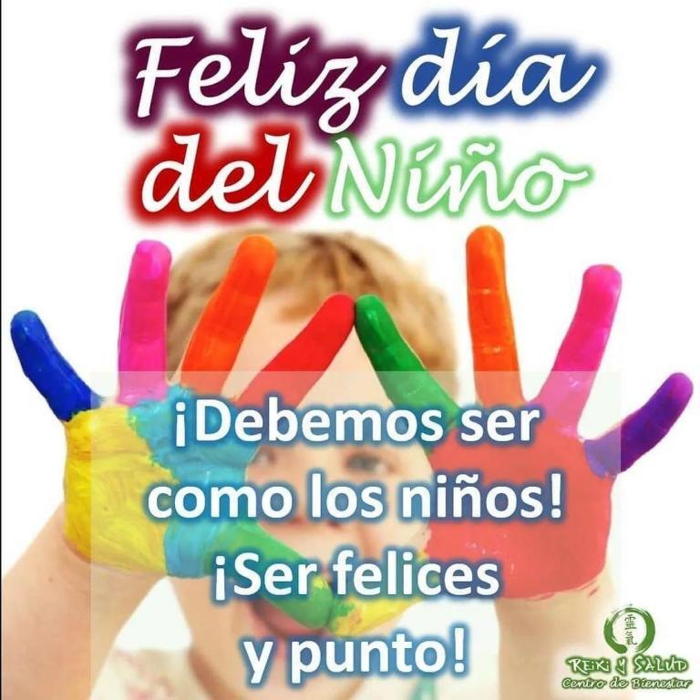 Feliz día, felicitaciones y un abrazo de luz, a todos los pequeñitos de la casa,…