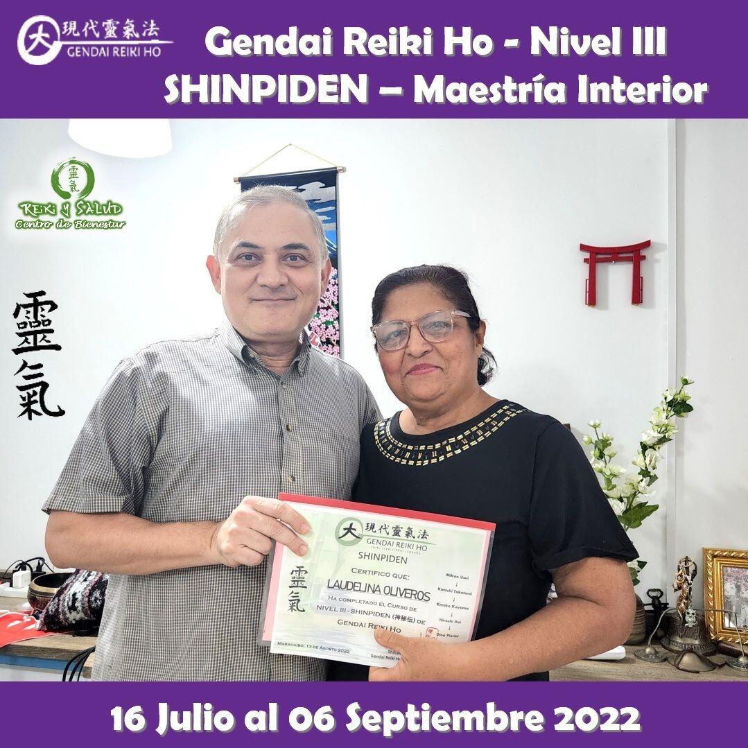 Agradecido y feliz, por el encuentro, experiencia, entrega, energía y sanación compartida en familia, durante el curso de Gendai Reiki Ho Nivel III (Shinpiden – Maestría Interior), dictado en el Casa Reiki y Salud, iniciado el 16 de Julio que Laudelina Oliveros terminó el 06 de Septiembre 2022. Fue un nuevo y especial encuentro de almas, que decidimos continuar este nuevo viaje de despertar, lleno de energía y alegría; confiando en la luz de Reiki.Una Maestría Interior implica que comprendemos y que hemos desarrollado un buen dominio de nuestras facultades creativas, tomando responsabilidad sobre nuestras debilidades, reforzando la búsqueda y desarrollo consciente de nuestra misión de vida; y practicando con compromiso las técnica de Reiki Ho, para expandir nuestra consciencia, fortaleciendo nuestra conexión con nuestra esencia, purificando continuamente nuestro ser, de manera de vivir una vida en abundancia, vitalidad, salud y serenidad. Comparto las fotos del encuentro de iniciación/sintonización y práctica realizado en Casa Reiki y Salud, gracias gracias gracias️Gracias a todos ustedes por el compartir, entrega, alegría y experiencia, durante estas semanas de crecimiento y autodescubrimiento para todos. Un abrazo de luz y gasshoCasa Reiki y Salud, comparte las técnicas de la Gendai Reiki Healing Association de Japón, con el respaldo internacional de la Gendai Reiki Network. Cursos dictados por Dino Pierini (@DinoPierini), Shihan de la escuela Gendai Reiki Ho desde el año 2008 y miembro de la Gendai Reiki Healing Association en JapónAún estas a tiempo de incorporarte al último Shoden del 2022. Te invito a empoderándote de tu energía de salud y promover tu bienestar y alcanzar la paz y plenitud.️ Casa Reiki y Salud, una caricia para el alma, ampliando el circulo de luz, promoviendo una vida de salud y felicidadGracias, Gracias, Gracias, Gassho, @dinopierini#cursosmaracaibo #reiki #reikimaracaibo #reikivenezuela #gendaireikiho #shoden #reikiusui #paz #gratitud #reikisalud #shinpiden