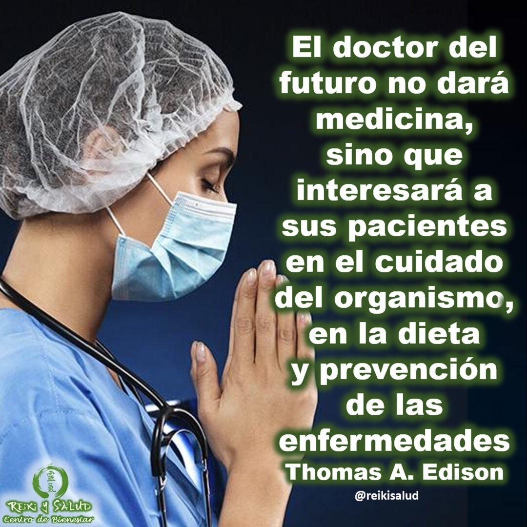 El doctor del futuro no dará medicina, sino que interesará a sus pacientes en el cuidado del organismo, en la dieta y en la cura y prevención de las enfermedades. – Thomas A. Edison.🌞Thomas Edison, ya a principios del siglo pasado, afirmaba y visualizaba que el tema del bienestar, no se resolvería con tratamiento tradicionales, ni con medicamentos tradicionales.Hoy día ya sabemos del impacto emocional de las dolencias y como las enfermedades son manifestaciones de nuestro cuerpo que nos permiten sanar las emociones. Si sanamos y liberamos las emociones atrapadas, sanamos también físicamente, si eliminamos las distorsiones en nuestro campo energético, sanamos emocionalmente y físicamente.La práctica de Reiki Ho, te ayuda a mejorar tu conexión con la energía de la más alta vibración, de la más alta dimensión, de la energía más pura del universo; permitiendo que la energía de la creación, nos de lo que más necesitemos, promoviendo en nuestras vidas, salud y felicidad.Si quieres comenzar a practicar la medicina del futuro, te invito a compartir con nosotros el próximo viaje de sanación que comienza el 26 de Noviembre.Feliz viaje de autodescubrimientoCon toda la certeza que, si lo CREES, lo CREAS, compartimos desde Casa Gendai Reiki Ho, un abrazo de luz, con la confianza de que Dios está con nosotros y somos uno con la conciencia universal.Casa Reiki y Salud, una caricia para el alma, ampliando el circulo de luz, promoviendo una vida de felicidad y bienestar.Gracias, gracias, gracias, Námaste, @dinopieriniSi te gusta la publicación Compártela, Etiqueta a Otros, Gracias, gracias gracias🌐 Página WEB: www.gReiki.com#espiritualidad #amor #felicidad #abundancia #meditacion #vida #paz #frases #love #luz #gratitud #crecimientopersonal #consciencia #alma #bienestar #inspiracion #despertar #despertarespiritual #reikimaracaibo #reikizulia #reikivenezuela