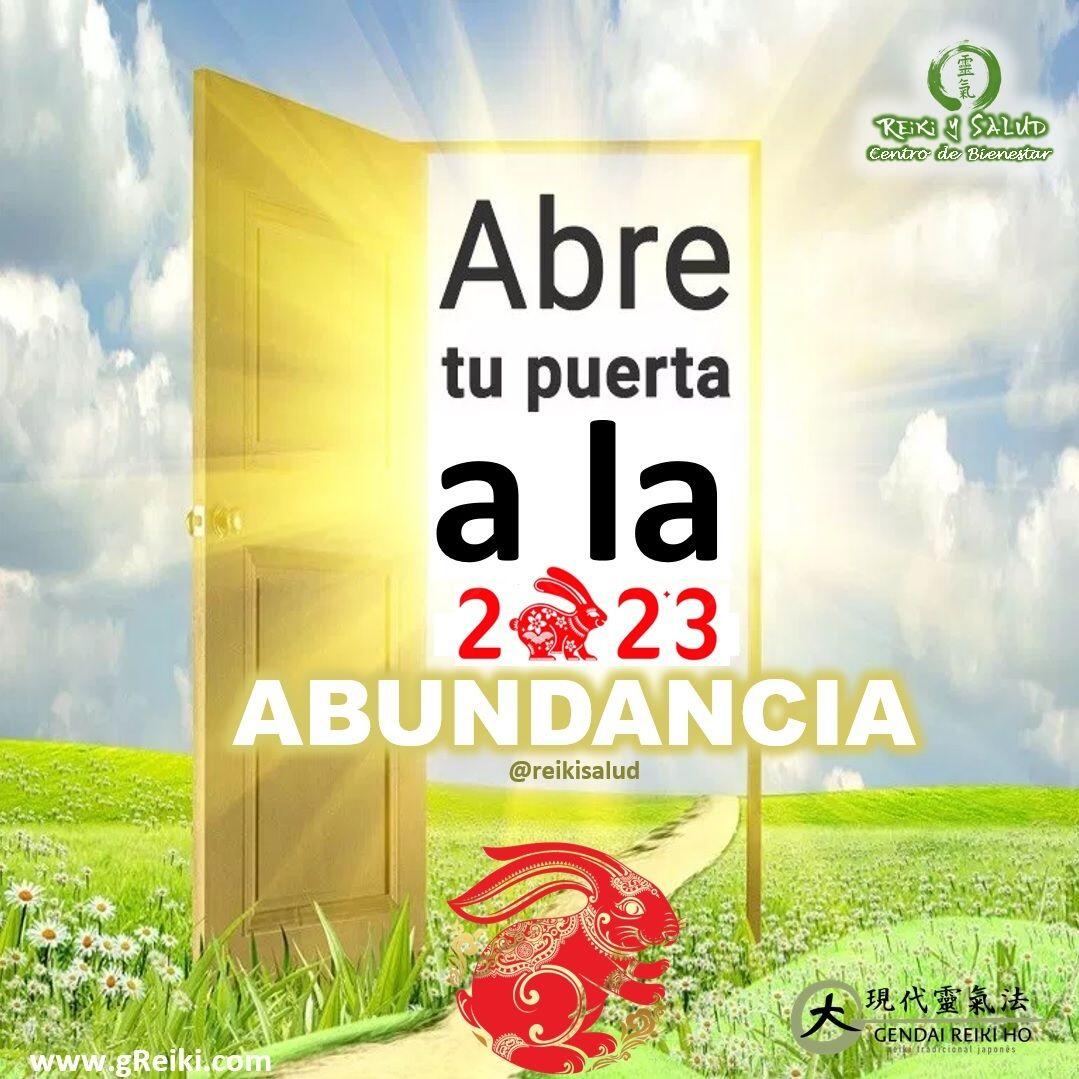 Abre tu puerta a la abundancia. La abundancia no es algo que fabricamos en forma física, sino algo que aceptamos y con lo que sintonizamos.🐇 Hoy es "Nochevieja" (除夕Chu Xi)y mañana es el Año Nuevo chino (春節Chun Jie). Chun Jie significa literalmente "Fiesta de Primavera", iniciándose un nuevo ciclo lunar.🐇El animal que marca este nuevo ciclo es el Conejo, representado por la agilidad, destreza, ingenio y prosperidad. Solo tenemos que alinearnos con la abundancia del Universo, para contagiarnos de ella.La abundancia ya existe: Sólo tienes que tomar posesión de ella, dejarte guiar por ella, puedes estar en total confianza y liberar, soltar y dejar de controlar cosas, la gente, y acontecimientos; y confiar en tu futuro.Tienes que estar consciente que los pensamientos críticos y creencias limitantes, hacen más lentos los beneficios planeados, mientras que un estado de consciencia basado en el amor y la confianza acelera la difusión de la abundancia.Hacer lo que uno ama es la piedra fundamental de la Abundancia en tu vida, alineándote con tus fuentes de Ikigai.Pensemos solamente en lo que queremos con todo nuestro corazón, con toda nuestra mente, con todo nuestro ser y eso será lo que atraeremos.Mientras más cercana sea la relación con Dios, con nuestra divinidad, más abundancia experimentarás en tu vida.Dios Está Dentro de ti, no afuera, jamás te puede odiar, ni mucho menos castigar o censurar. Dios está conmigo, soy uno con Dios.Hoy vísperas del inicio del año del Conejo de Agua, es un buen día para limpiar tu casa, hacer una meditación visualizando la abundancia en tu casa y hacer tu cheque de la abundancia y agradeciendo al universo, por todo lo que vendrá a tu vida este 2023.Gracias, Gracias, Gracias, Gassho, @dinopieriniDesde Casa Reiki y Salud, les deseamos un feliz año nuevo 2023, el año del Conejo de Agua, el año de la transformación, conexión social y espiritualidad.#amor #felicidad #abundancia #meditacion #vida #paz #frases #love #luz #gratitud #2023 #añodeltigre #consciencia #alma #bienestar #inspiracion #despertar #conejoagua #reikivenezuela #reikimaracaibo